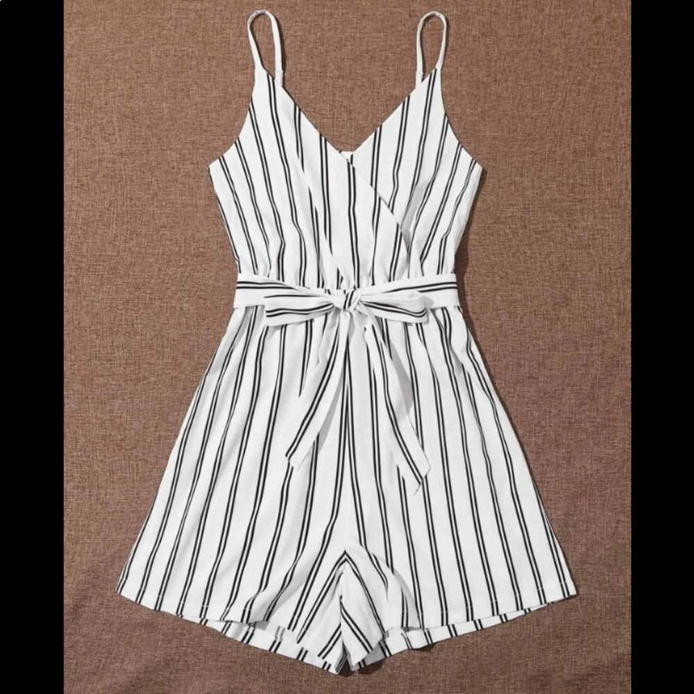 ROMWE Vertical Striped Belted Cami Romper